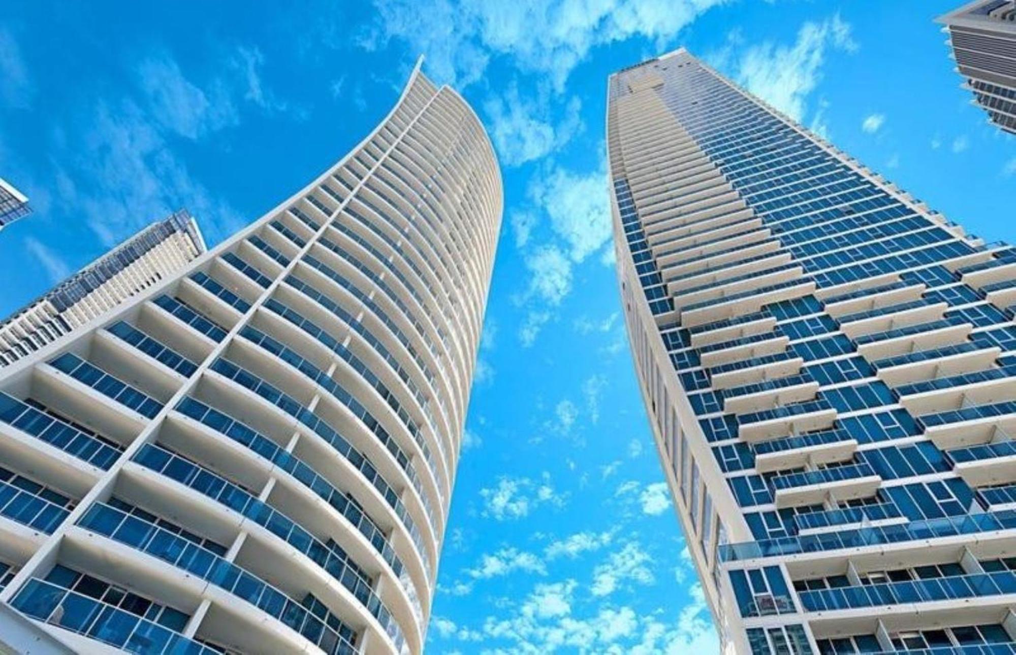 H-Residences Private Apartments - Hosted By Coastal Letting Gold Coast Luaran gambar